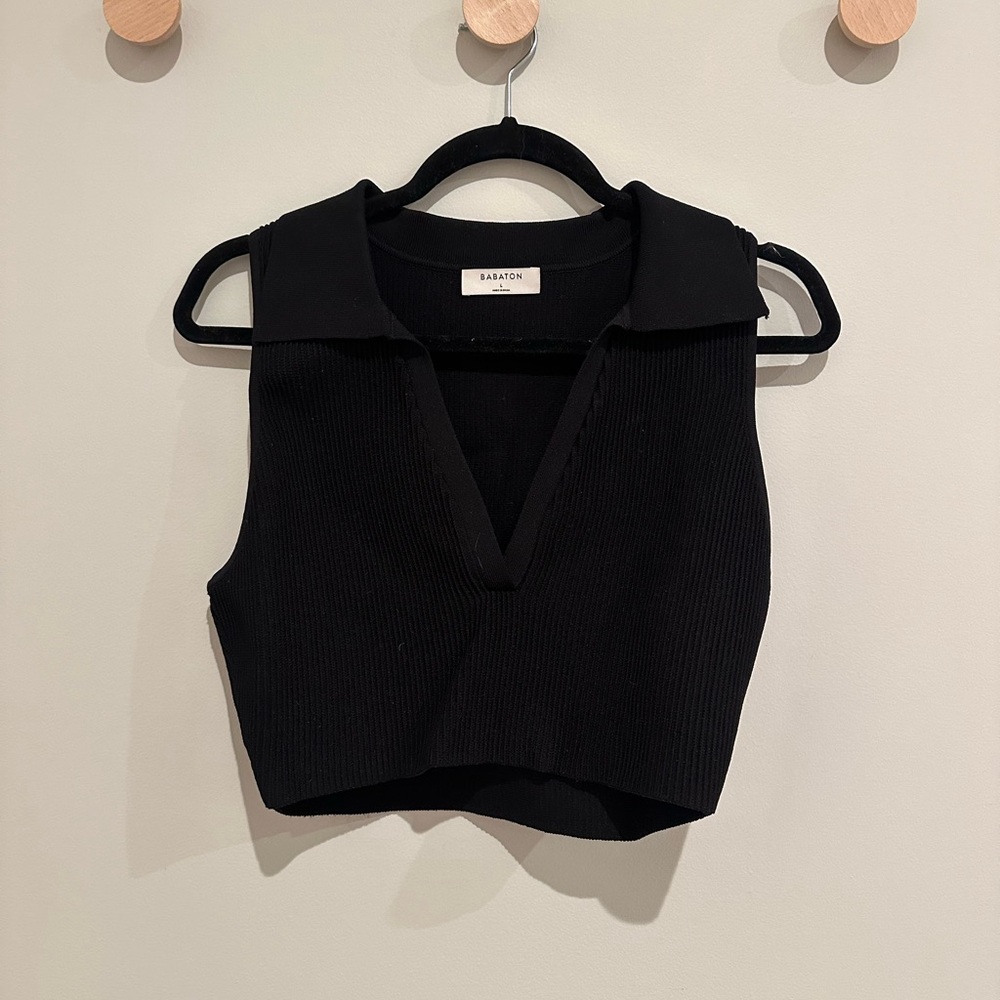 Aritzia Black cropped collared v neck tank